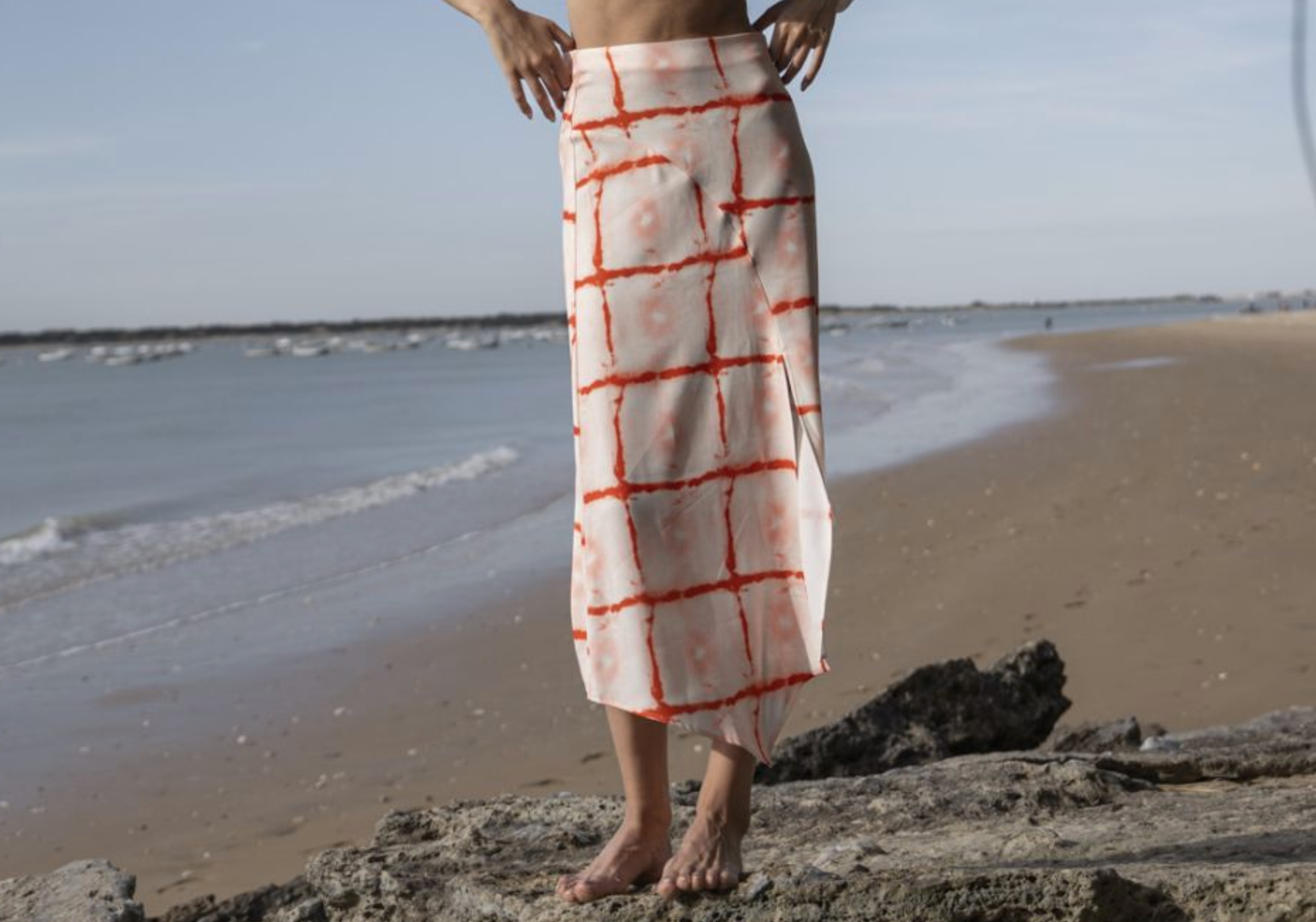 Falda Cosmo Waves